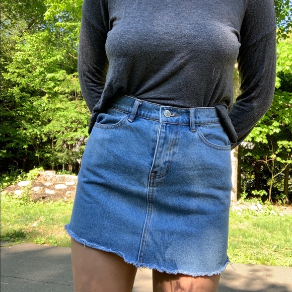 Brandy Melville Dresses & Skirts - BRANDY MELVILLE JEAN SKIRT